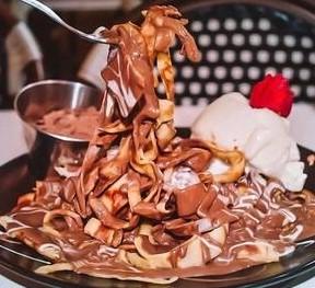 Crepe Fettuccini au Chocolat (Choco fettuccini Crepe)
