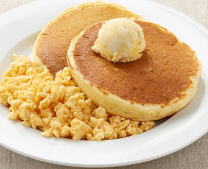 Scrambled Eggs with Pancake